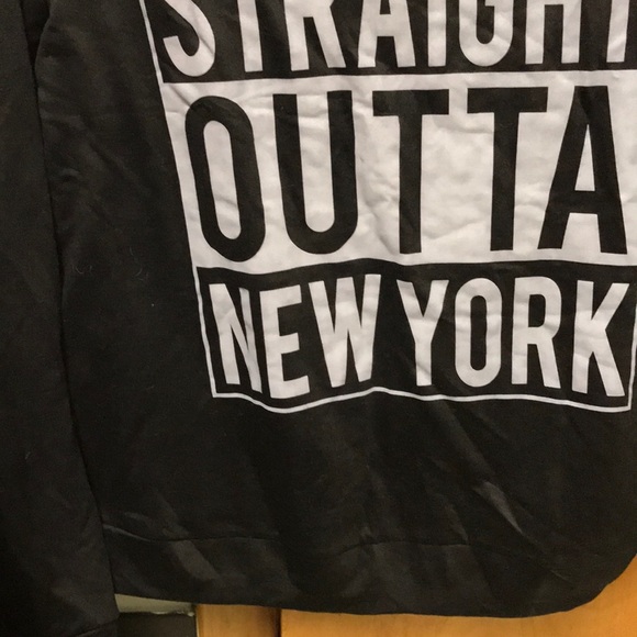 Top - Picture 2 of 4